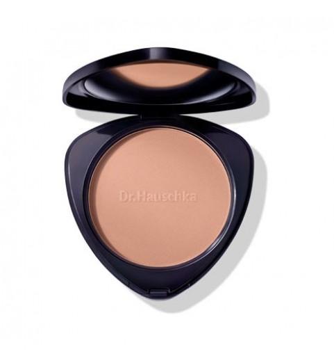 Dr. Hauschka Bronzing Powder / Пудра для лица с бронзовым эффектом, 10 г